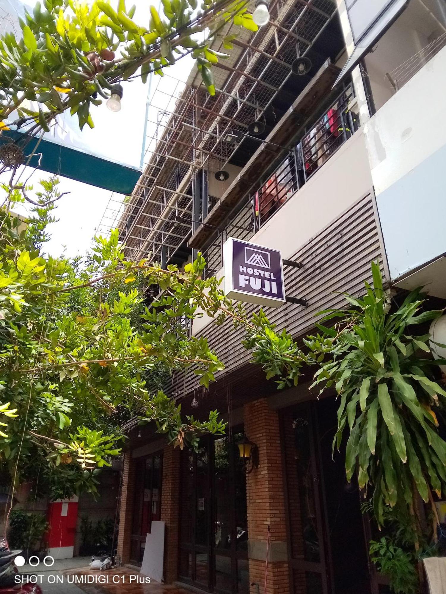 Hostel Fuji Пном Пен Екстериор снимка